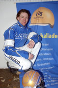 Erik Adielsson är regerande V75-Mästare. På lördag tänker han göra allt för att erövra en ny guldhjälm. Erik kör Elsa Ur Dijon i V75-Mästaren.Foto: Thomas Blomqvist.