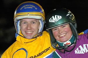 Mathias Blomqvist och Kajsa Frick fick dela på segern i V65-6. Foto: Petri Johansson