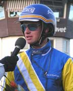 Vi får hoppas att Johnny får ge någon segerintervjuv på Romme fredag kväll.Foto: Annika Lindblom