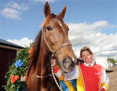 cash_queen_sofia_aronsson_lj_080614_17333