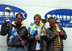 miehet_kartingmitalistit_080810_195530