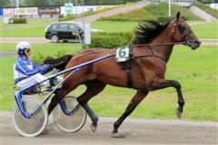 red-hot-dynamite-ck_090921_164628