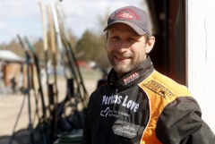 Björn Röcklinger hoppas mycket på Ginotonic i V86-8. Foto av Kanal 75