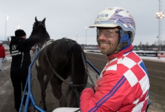 Claes Sjöström och Dealwithakiss. Foto av LARS JAKOBSSON