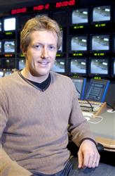 Jonas Björkman delar ut pris på Årets häst galan,