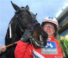 1-scarlets-aino-och-sundberg-lj_100407_22829