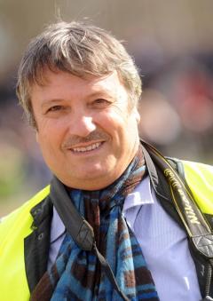 Gerard Forni ska hjälpa de svenska travspelarna på ATG.se att hitta vinnarna under det franska vintermeetinget.Foto av Kanal 75