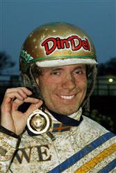 bjorngoopmedalsmall_071103_17115