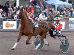 lugdunum_lindblom_ake_ck_071230_15275
