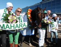 Björn Ferry och Charlotte Kalla fick sola sig i glansen kring vår kung. Foto; C. Kärrstrand