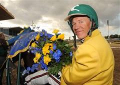 1-orjan-bakom-maharjah-i-derbykavaj-lj_090906_191428