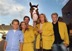 Lutfi Kolgjini &auml;r &aring;rets man inom svenskt travsport. Bland annat vann han derbyt i september. Foto: Lars Jakobsson