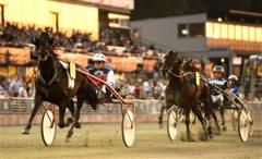 yellow_eden_mal_mh_090817_132254